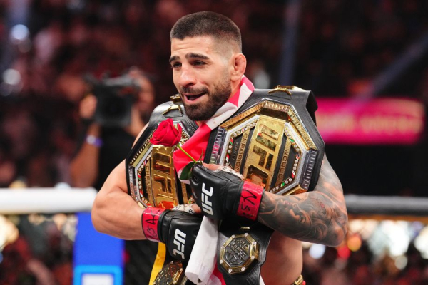 Карьера Ислама Махачева в UFC, переход в полусредний вес, следующий бой, Джек Делла Маддалена, Илия Топурия, лёгкий дивизион