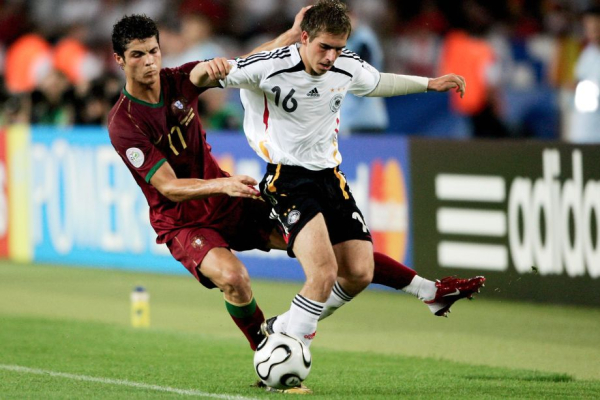 Криштиану Роналду и Эрлинг Холанд: голы за сборные Португалии и Норвегии, сравнение, кто сколько забил,, статистика, рекорды