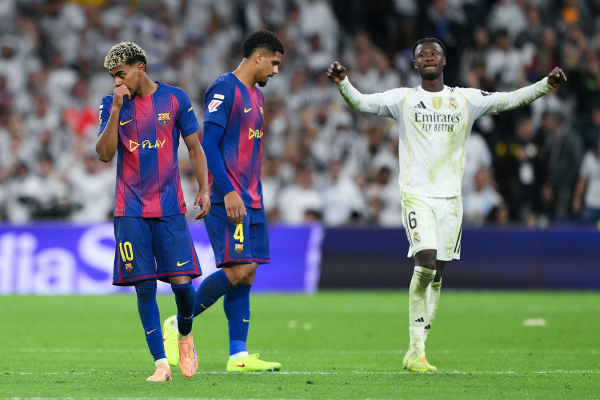 Главные матчи выходных, 1-2 ноября 2025: Ливерпуль — Астон Вилла, Реал — Валенсия, Барселона — Эльче, Милан — Рома и другие игры